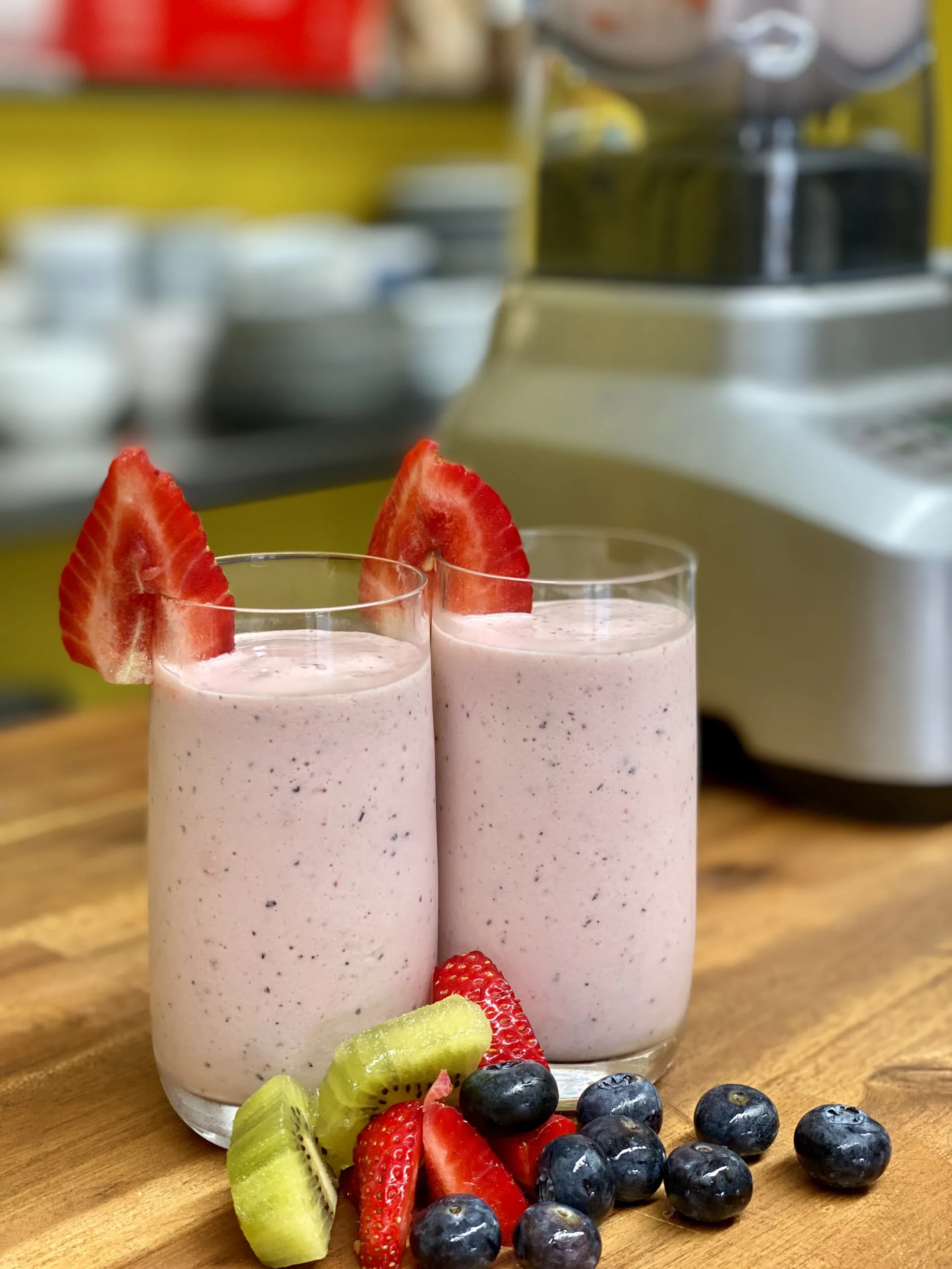 Fruit-smoothie-scaled