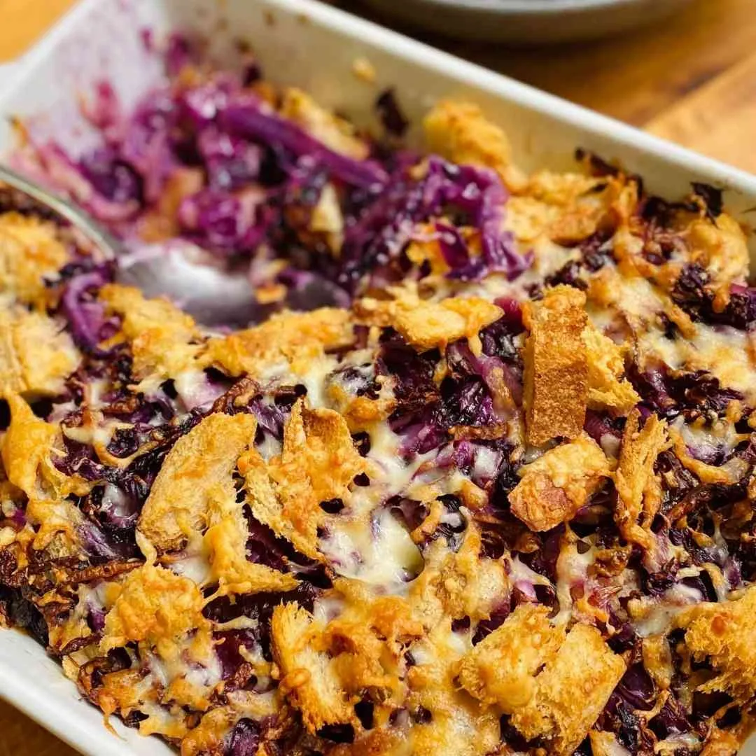 Cheesy Cabbage Bread Bake